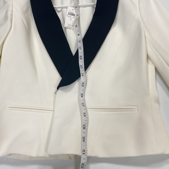 Ann Taylor tailored jacket, ivory w/black trim; Women Size 2 - Picture 8 of 12